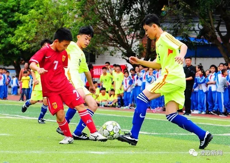 小学足球基本功必练的15个动作，奠定成功基石的15个步骤