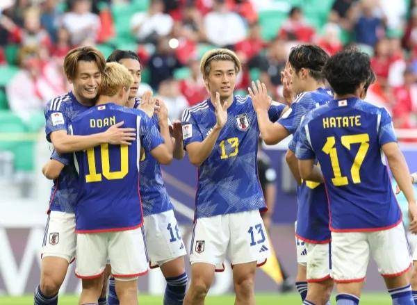 中日足球对决，激情与挑战的碰撞——中国队VS日本队