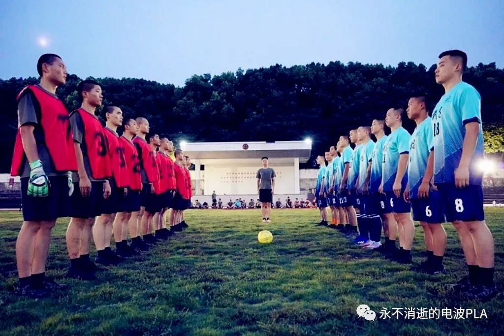 足球之魅，激情、团队与梦想的交响曲