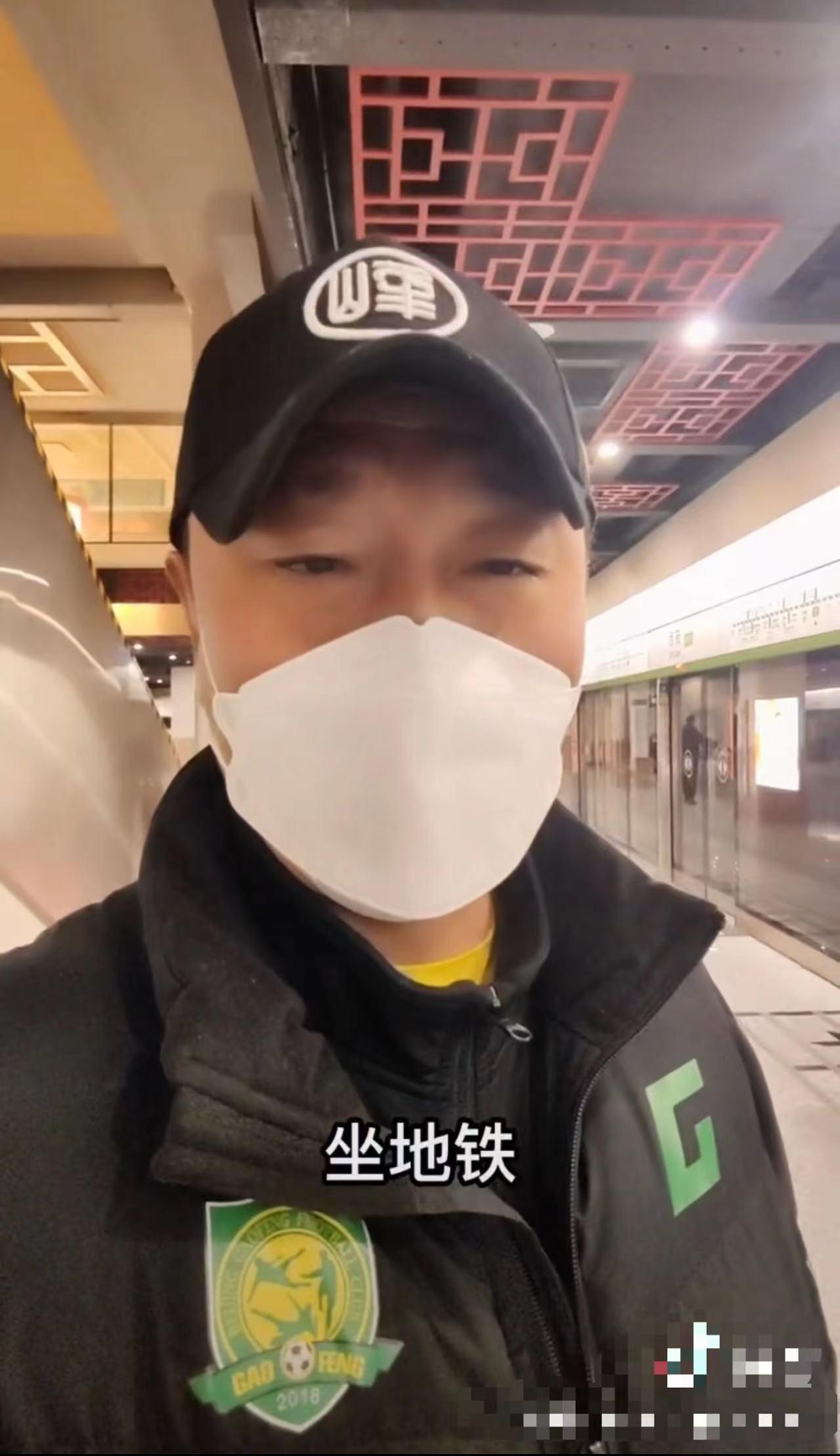 踢足球的拼音与魅力，一项全球流行的运动