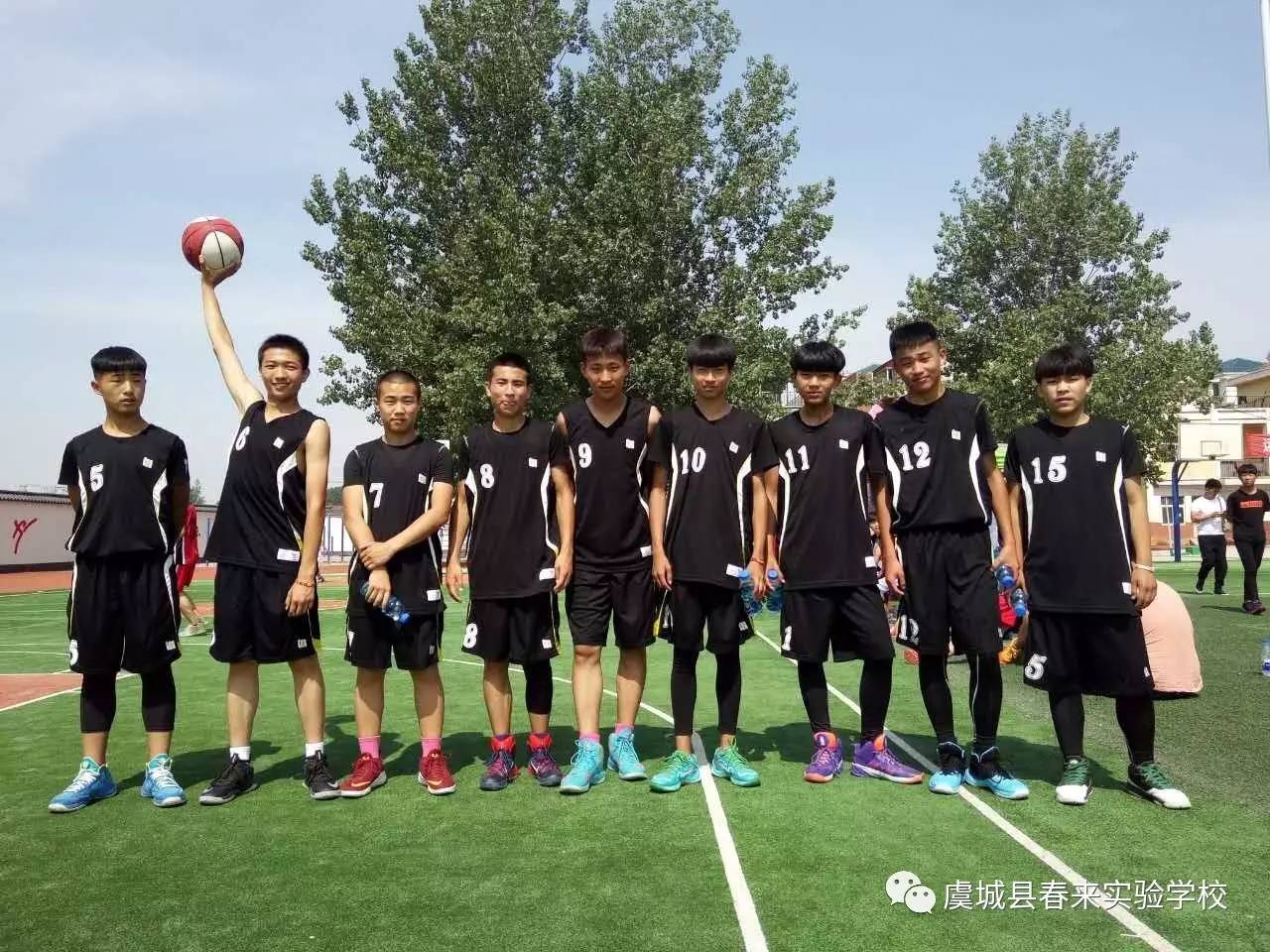 捷报频传，足球与篮球赛场上的即时比分盛宴