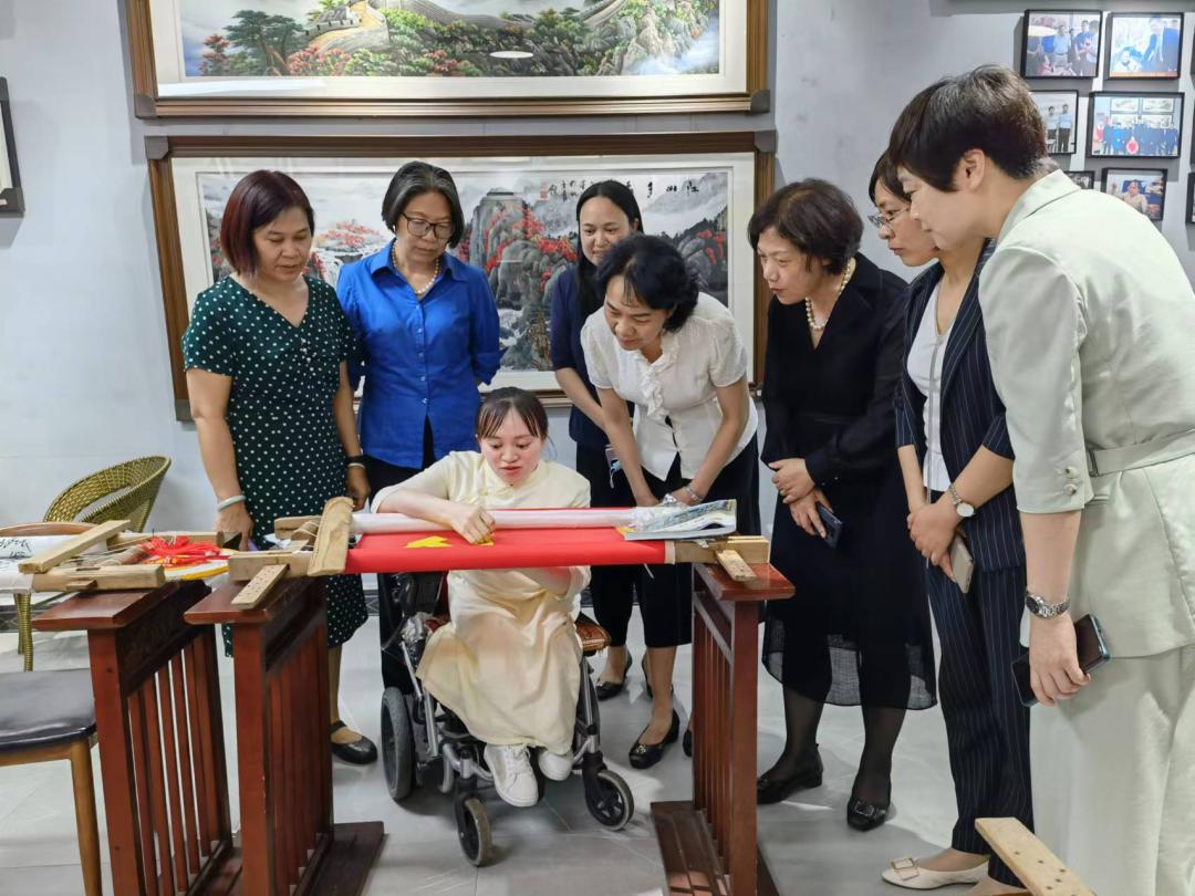 简单又漂亮的天线宝宝画图教程