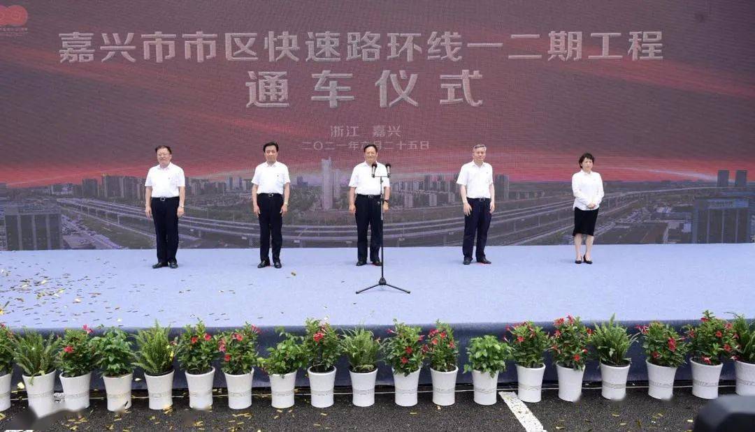 2023年香港精准资料概览，城市发展、经济动态与民生新貌