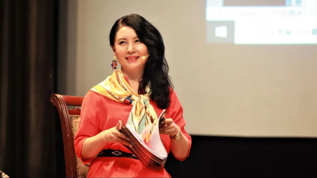 七星彩下的方璇，明月珰里的传奇