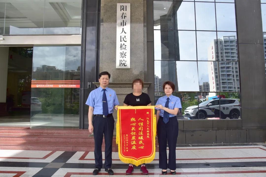 澳门六叔公高手论谈，揭秘赌场策略与人生智慧的免费视频大全集